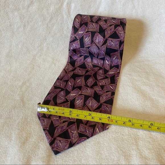 Gitman Bros Neck Tie Abstract Purple Diamonds 100% Silk One Size OS EUC - Picture 3 of 5